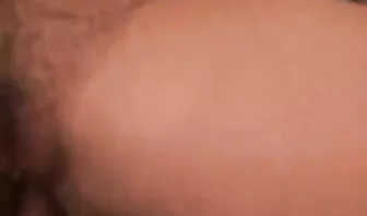 Развел во время попойки фигуристую брюнетку на анальный секс